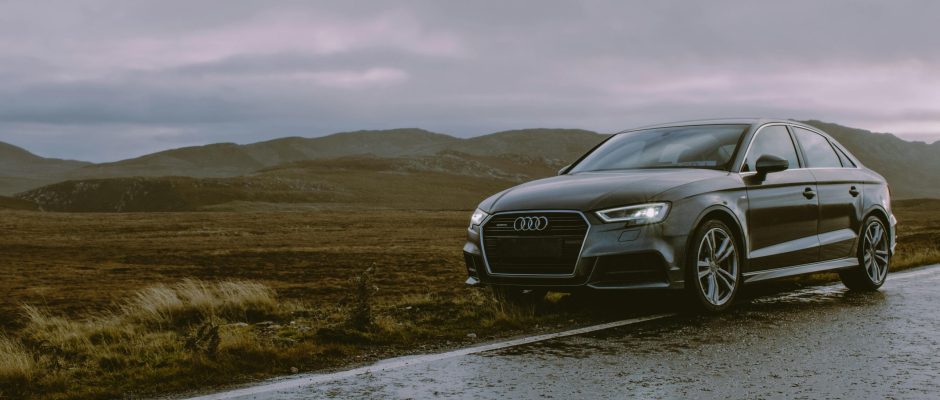 Dubai on Wheels: How to Rent a Car Monthly at Affordable Rates by Hala Drive?