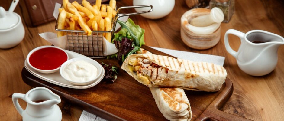 Turkish Shawarma vs Arabic Shawarma: What’s Actually Different in Dubai?